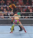 WWE_Monday_Night_Raw_2022_06_13_720p_HDTV_x264-NWCHD_mp4_002240240.jpg