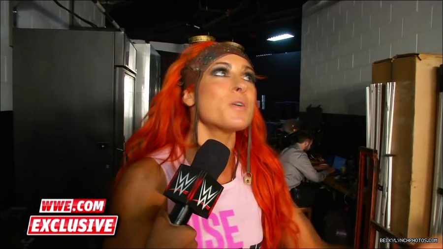 Y2Mate_is_-_Becky_Lynch_shares_her_fiery_wisdom_Raw_Fallout2C_Oct__52C_2015-tk4EHWEYaUY-720p-1655732770328_mp4_000043833.jpg