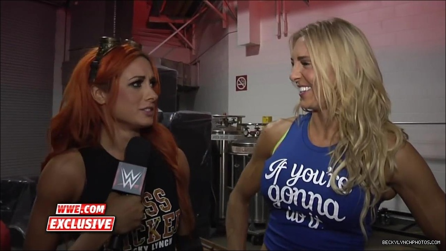 Y2Mate_is_-_Becky_Lynch_and_Charlotte_own_Raw_Raw_Fallout2C_Aug__32C_2015-_6BlPVLLklg-720p-1655732650289_mp4_000068766.jpg