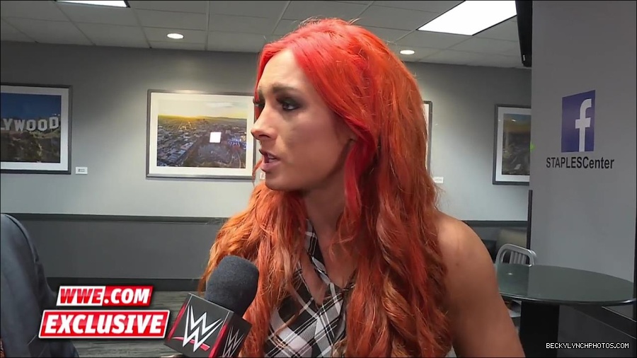 Y2Mate_is_-_Becky_Lynch_calls_out_Emma_Raw_Fallout2C_April_112C_2016-exOFTeylxEo-720p-1655736575161_mp4_000040000.jpg