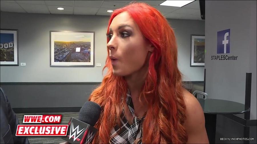 Y2Mate_is_-_Becky_Lynch_calls_out_Emma_Raw_Fallout2C_April_112C_2016-exOFTeylxEo-720p-1655736575161_mp4_000045200.jpg