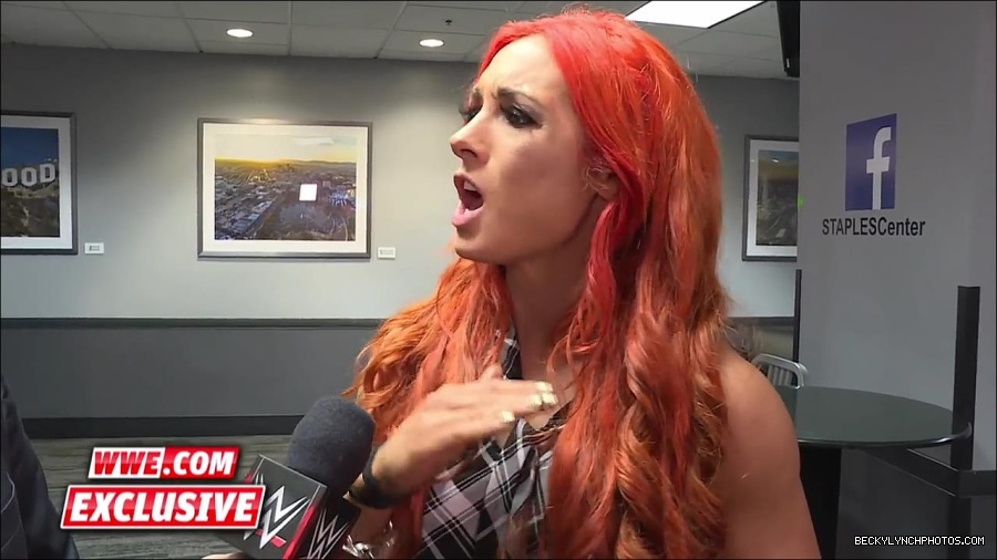 Y2Mate_is_-_Becky_Lynch_calls_out_Emma_Raw_Fallout2C_April_112C_2016-exOFTeylxEo-720p-1655736575161_mp4_000049200.jpg