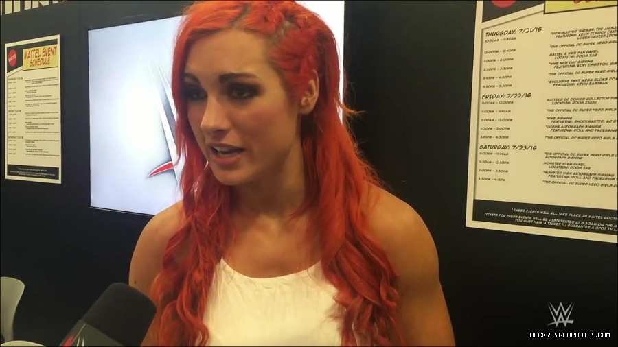 Y2Mate_is_-_Becky_Lynch_recaps_her_first_San_Diego_Comic-Con_experience-xj9sPuhQSLA-720p-1655737850986_mp4_000027933.jpg
