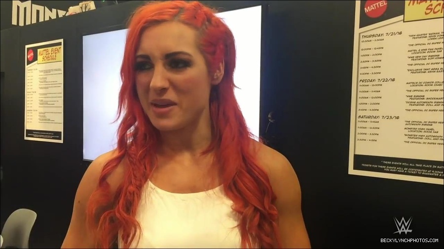 Y2Mate_is_-_Becky_Lynch_recaps_her_first_San_Diego_Comic-Con_experience-xj9sPuhQSLA-720p-1655737850986_mp4_000049533.jpg