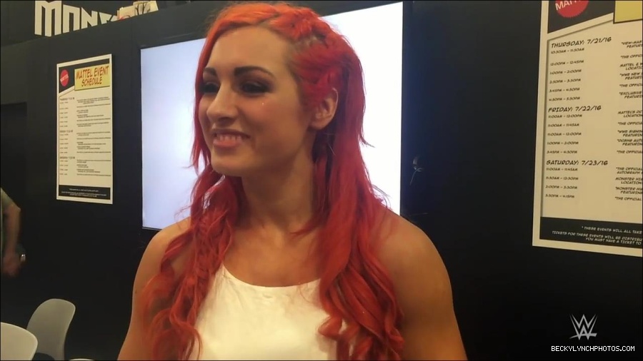 Y2Mate_is_-_Becky_Lynch_recaps_her_first_San_Diego_Comic-Con_experience-xj9sPuhQSLA-720p-1655737850986_mp4_000071933.jpg
