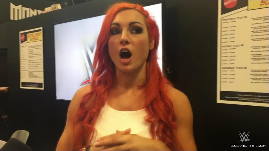 Y2Mate_is_-_Becky_Lynch_recaps_her_first_San_Diego_Comic-Con_experience-xj9sPuhQSLA-720p-1655737850986_mp4_000089933.jpg