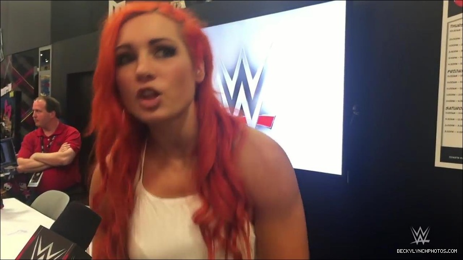 Y2Mate_is_-_Becky_Lynch_recaps_her_first_San_Diego_Comic-Con_experience-xj9sPuhQSLA-720p-1655737850986_mp4_000167933.jpg