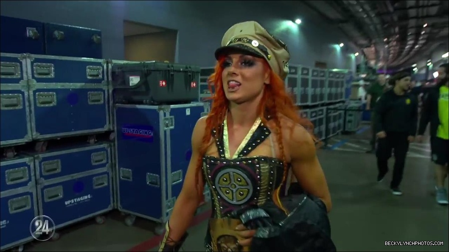 Y2Mate_is_-_The_rich_history_of_the_WrestleMania_32_women_s_gear2C_only_on_WWE_Network-3S0vSaUePRA-720p-1655738476682_mp4_000016800.jpg