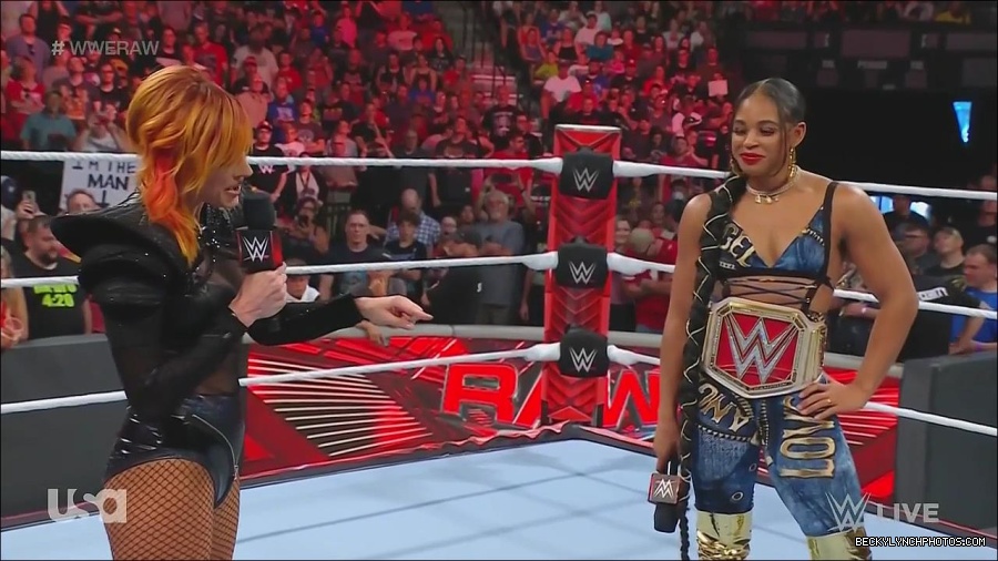 WWE_Monday_Night_Raw_2022_06_20_720p_HDTV_x264-NWCHD_mp4_000356756.jpg