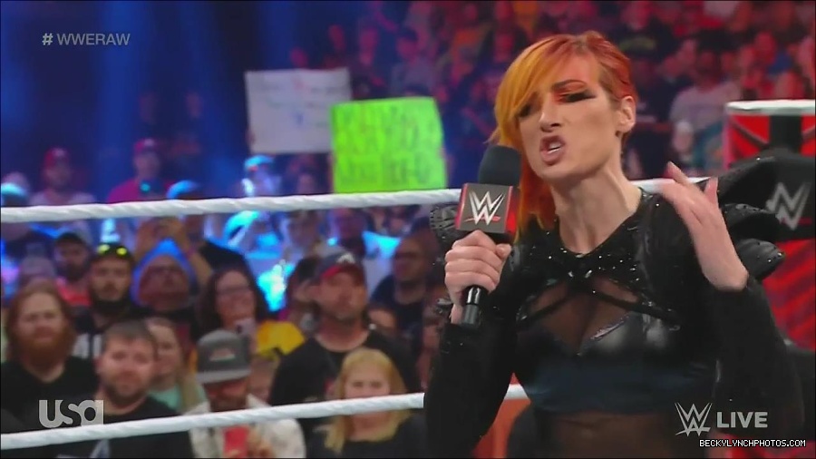 WWE_Monday_Night_Raw_2022_06_20_720p_HDTV_x264-NWCHD_mp4_000364764.jpg