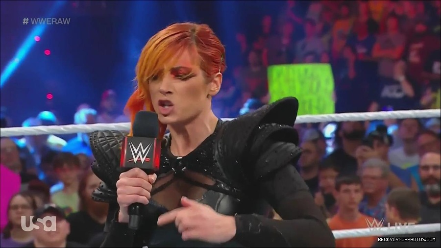 WWE_Monday_Night_Raw_2022_06_20_720p_HDTV_x264-NWCHD_mp4_000367567.jpg
