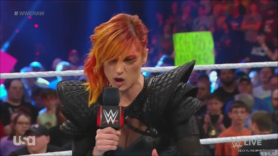 WWE_Monday_Night_Raw_2022_06_20_720p_HDTV_x264-NWCHD_mp4_000369969.jpg