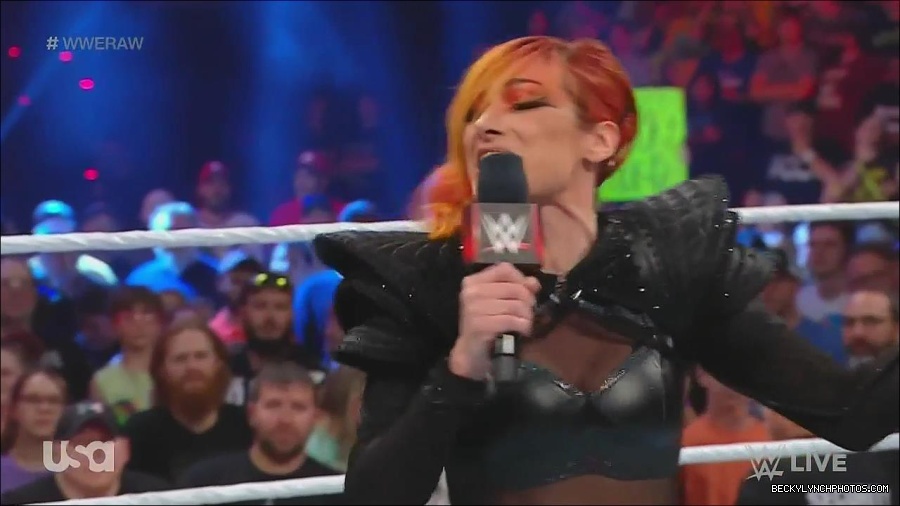WWE_Monday_Night_Raw_2022_06_20_720p_HDTV_x264-NWCHD_mp4_000373172.jpg