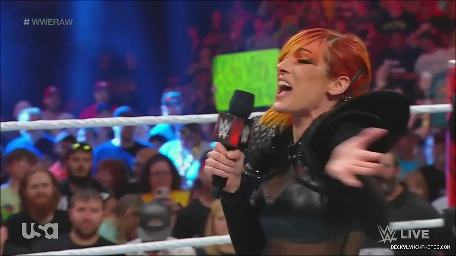 WWE_Monday_Night_Raw_2022_06_20_720p_HDTV_x264-NWCHD_mp4_000373573.jpg
