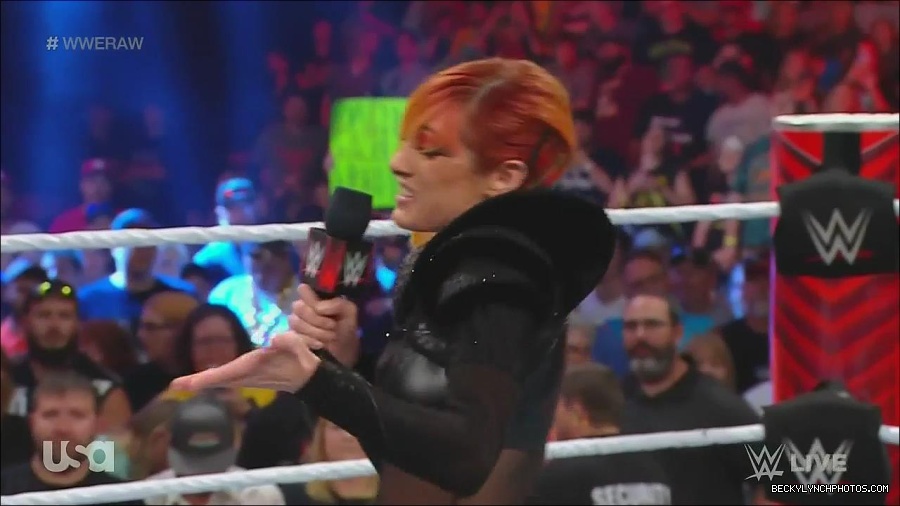WWE_Monday_Night_Raw_2022_06_20_720p_HDTV_x264-NWCHD_mp4_000373973.jpg