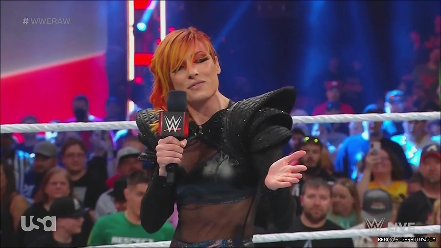 WWE_Monday_Night_Raw_2022_06_20_720p_HDTV_x264-NWCHD_mp4_000377977.jpg