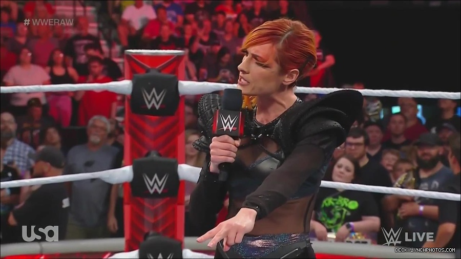 WWE_Monday_Night_Raw_2022_06_20_720p_HDTV_x264-NWCHD_mp4_000442842.jpg