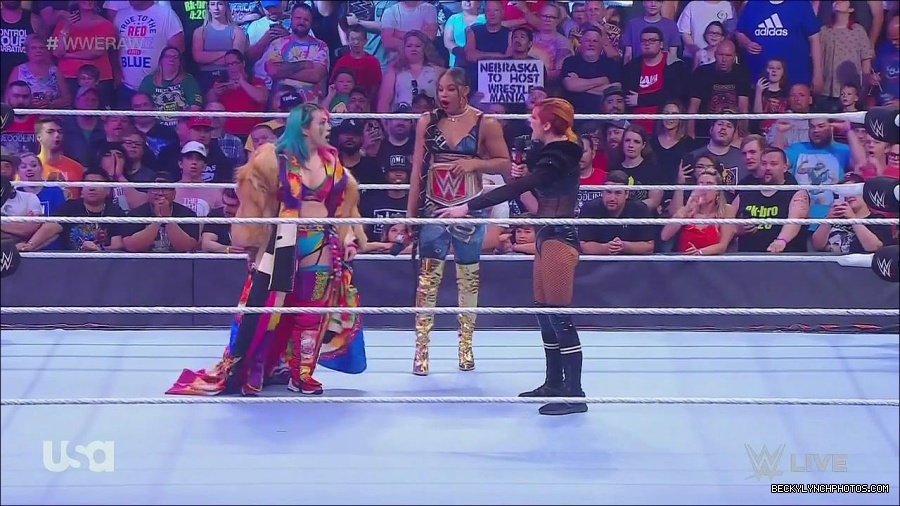 WWE_Monday_Night_Raw_2022_06_20_720p_HDTV_x264-NWCHD_mp4_000446045.jpg