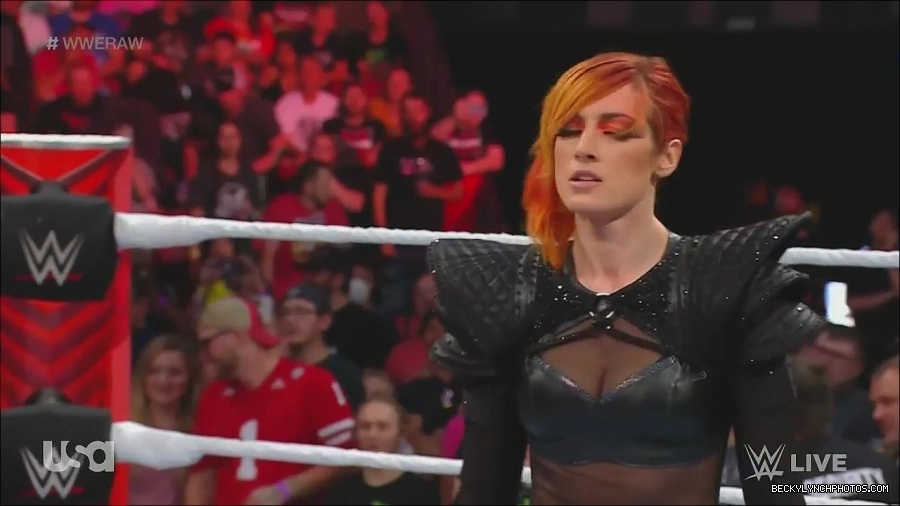WWE_Monday_Night_Raw_2022_06_20_720p_HDTV_x264-NWCHD_mp4_000486719.jpg