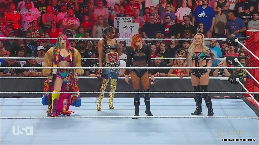WWE_Monday_Night_Raw_2022_06_20_720p_HDTV_x264-NWCHD_mp4_000499532.jpg