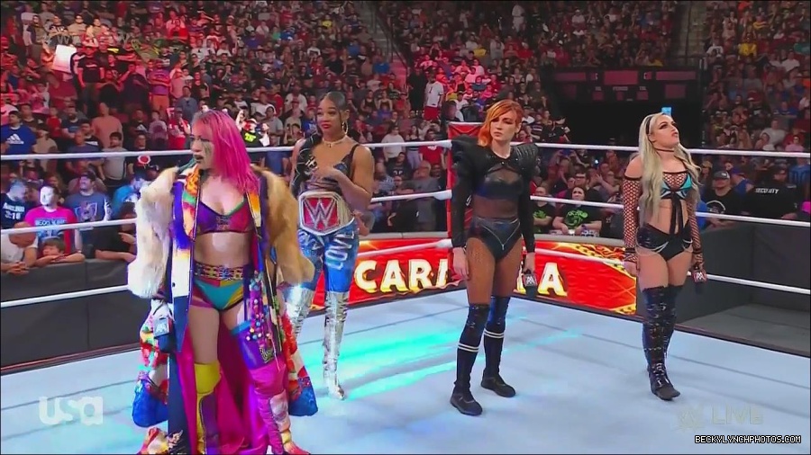 WWE_Monday_Night_Raw_2022_06_20_720p_HDTV_x264-NWCHD_mp4_000506339.jpg