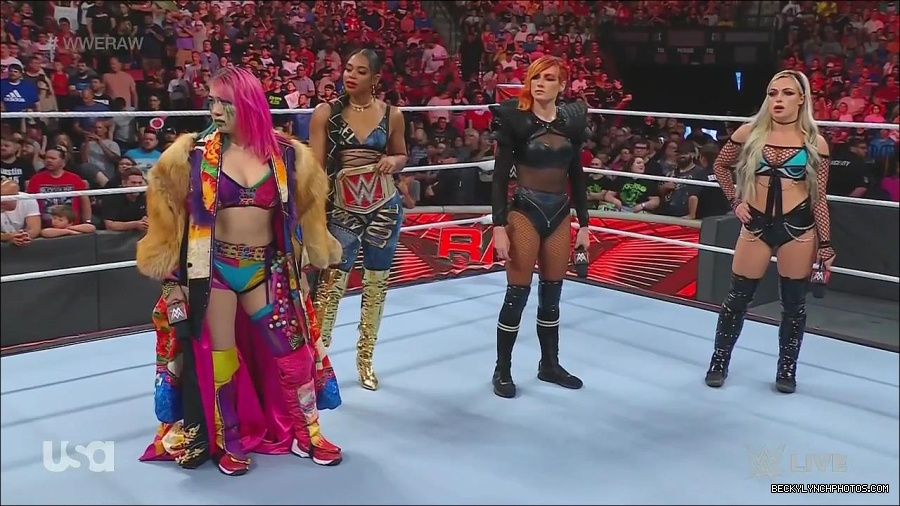 WWE_Monday_Night_Raw_2022_06_20_720p_HDTV_x264-NWCHD_mp4_000521954.jpg