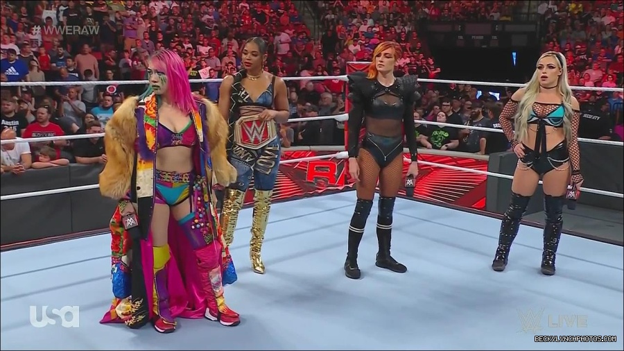 WWE_Monday_Night_Raw_2022_06_20_720p_HDTV_x264-NWCHD_mp4_000523155.jpg