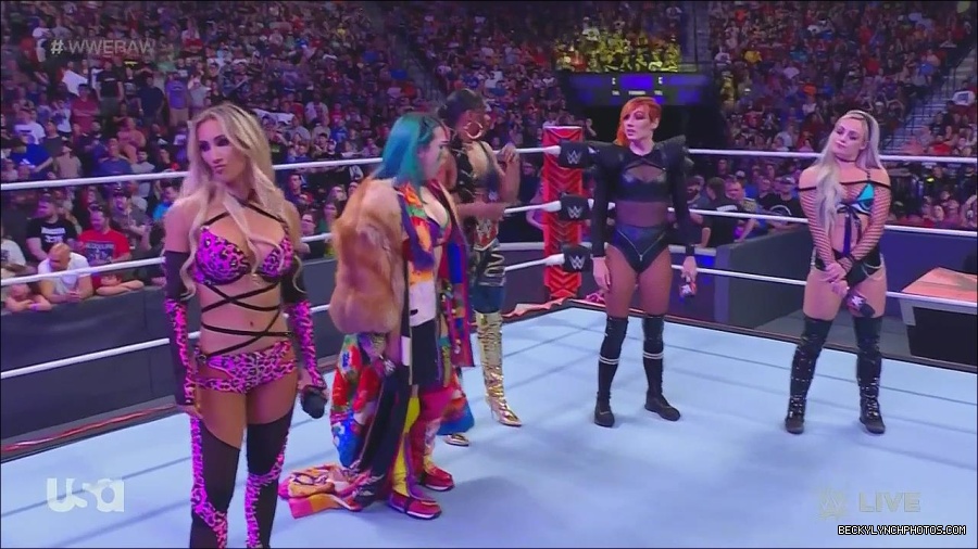 WWE_Monday_Night_Raw_2022_06_20_720p_HDTV_x264-NWCHD_mp4_000587219.jpg