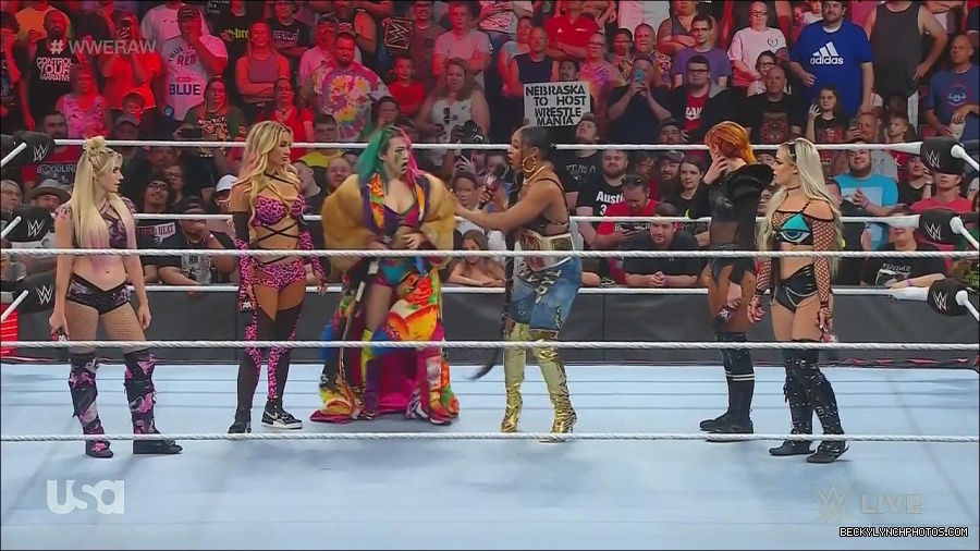 WWE_Monday_Night_Raw_2022_06_20_720p_HDTV_x264-NWCHD_mp4_000646679.jpg