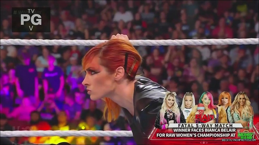 WWE_Monday_Night_Raw_2022_06_20_720p_HDTV_x264-NWCHD_mp4_000688721.jpg
