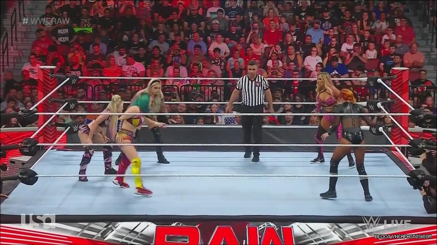WWE_Monday_Night_Raw_2022_06_20_720p_HDTV_x264-NWCHD_mp4_000698331.jpg