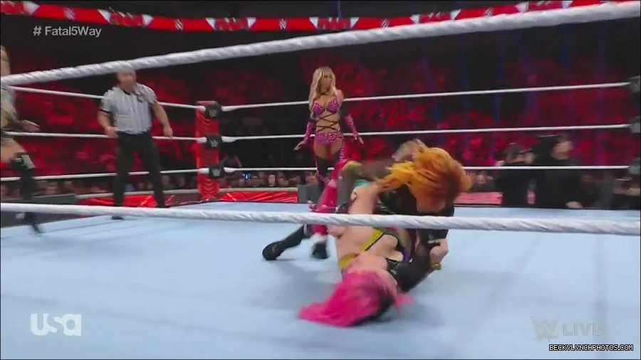 WWE_Monday_Night_Raw_2022_06_20_720p_HDTV_x264-NWCHD_mp4_000702335.jpg