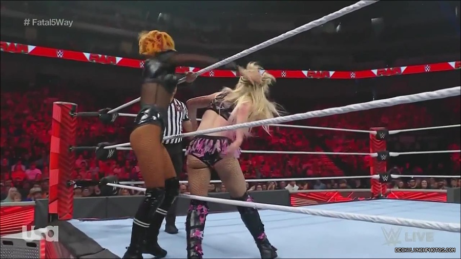 WWE_Monday_Night_Raw_2022_06_20_720p_HDTV_x264-NWCHD_mp4_000865831.jpg