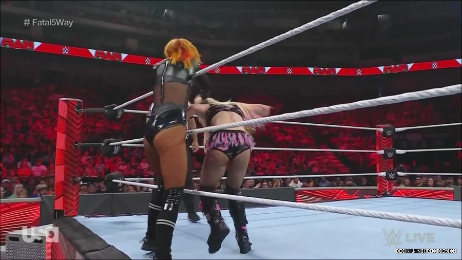 WWE_Monday_Night_Raw_2022_06_20_720p_HDTV_x264-NWCHD_mp4_000866232.jpg