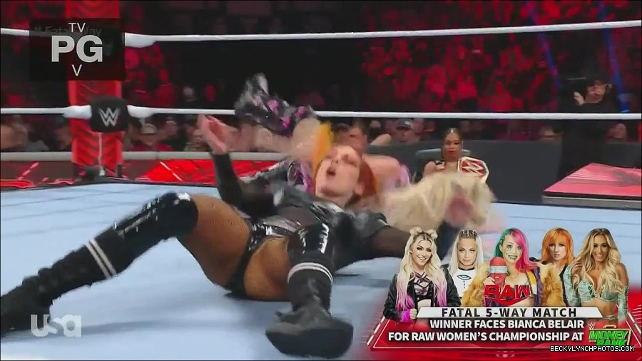 WWE_Monday_Night_Raw_2022_06_20_720p_HDTV_x264-NWCHD_mp4_000982348.jpg