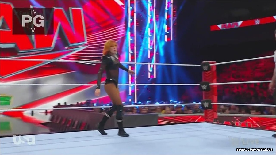 WWE_Monday_Night_Raw_2022_06_20_720p_HDTV_x264-NWCHD_mp4_000985551.jpg