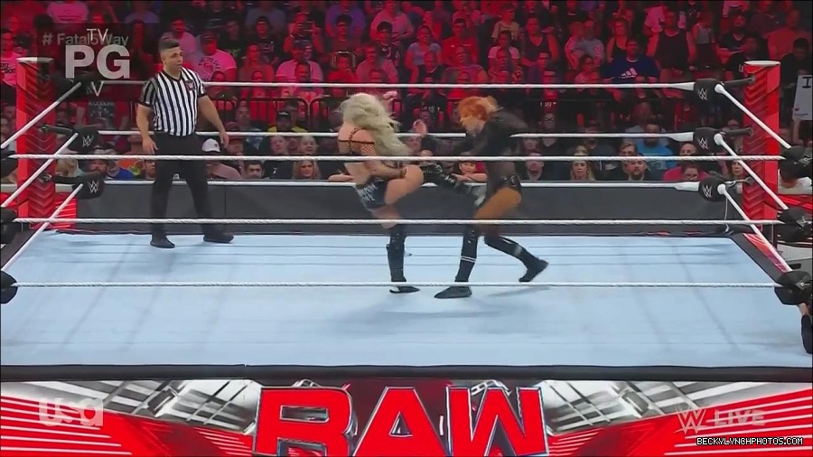 WWE_Monday_Night_Raw_2022_06_20_720p_HDTV_x264-NWCHD_mp4_000988754.jpg