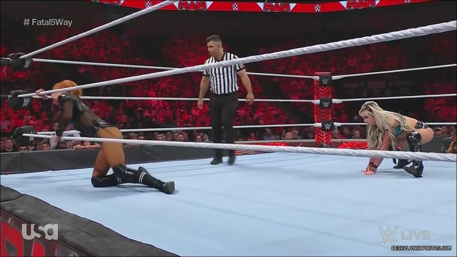 WWE_Monday_Night_Raw_2022_06_20_720p_HDTV_x264-NWCHD_mp4_001029195.jpg