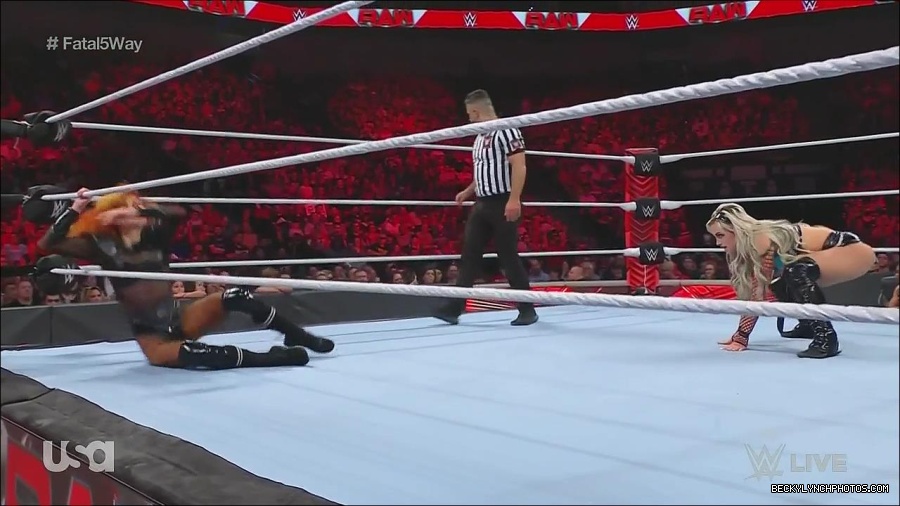 WWE_Monday_Night_Raw_2022_06_20_720p_HDTV_x264-NWCHD_mp4_001029595.jpg