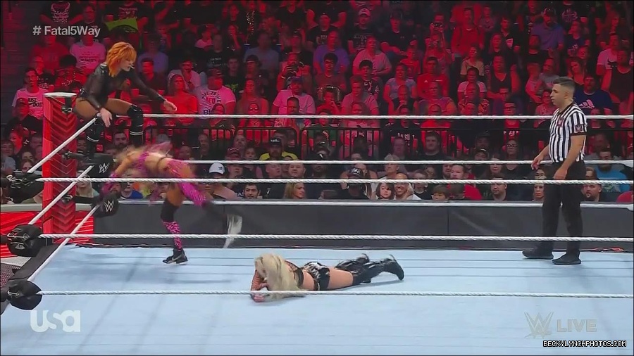 WWE_Monday_Night_Raw_2022_06_20_720p_HDTV_x264-NWCHD_mp4_001048414.jpg