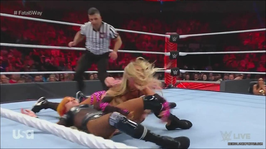 WWE_Monday_Night_Raw_2022_06_20_720p_HDTV_x264-NWCHD_mp4_001052818.jpg