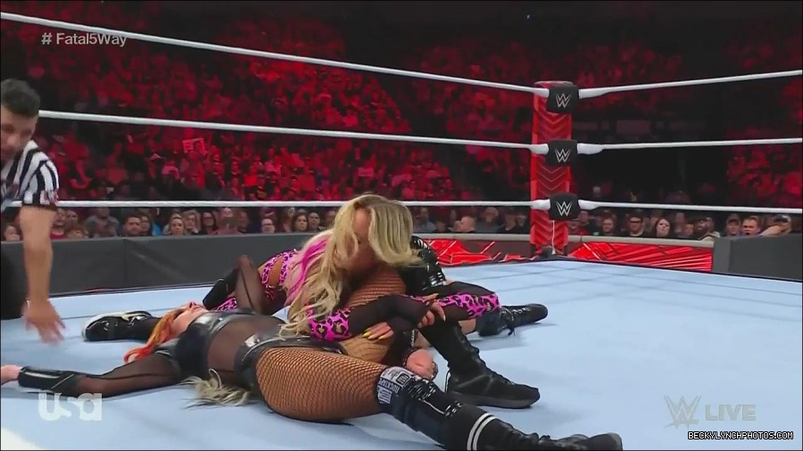 WWE_Monday_Night_Raw_2022_06_20_720p_HDTV_x264-NWCHD_mp4_001054019.jpg