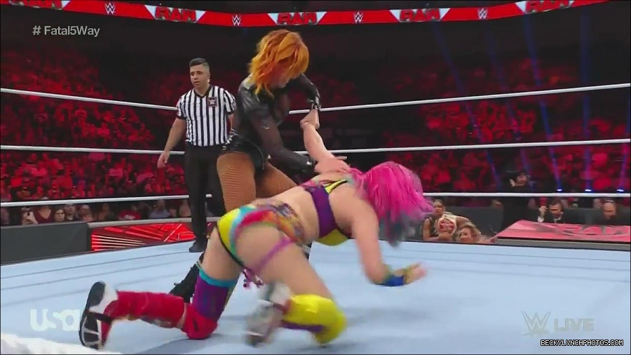 WWE_Monday_Night_Raw_2022_06_20_720p_HDTV_x264-NWCHD_mp4_001113879.jpg