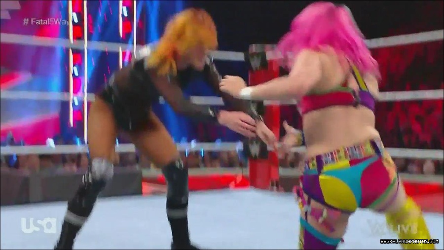 WWE_Monday_Night_Raw_2022_06_20_720p_HDTV_x264-NWCHD_mp4_001116282.jpg