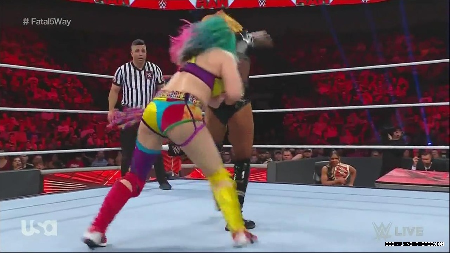 WWE_Monday_Night_Raw_2022_06_20_720p_HDTV_x264-NWCHD_mp4_001117483.jpg