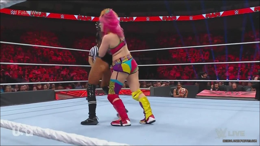 WWE_Monday_Night_Raw_2022_06_20_720p_HDTV_x264-NWCHD_mp4_001118284.jpg
