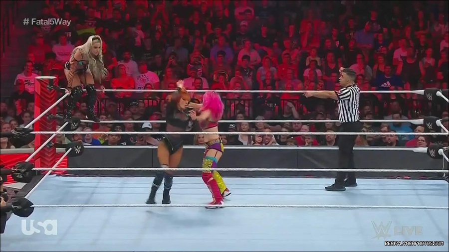 WWE_Monday_Night_Raw_2022_06_20_720p_HDTV_x264-NWCHD_mp4_001121487.jpg