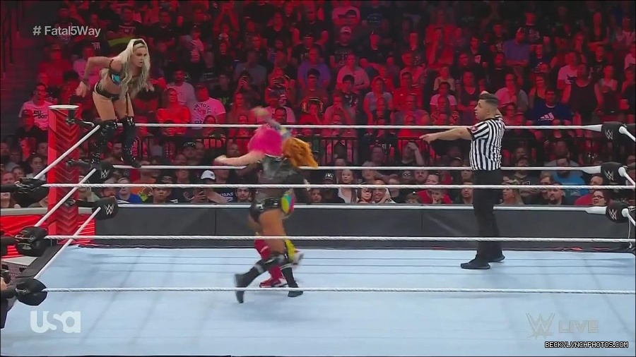 WWE_Monday_Night_Raw_2022_06_20_720p_HDTV_x264-NWCHD_mp4_001121887.jpg