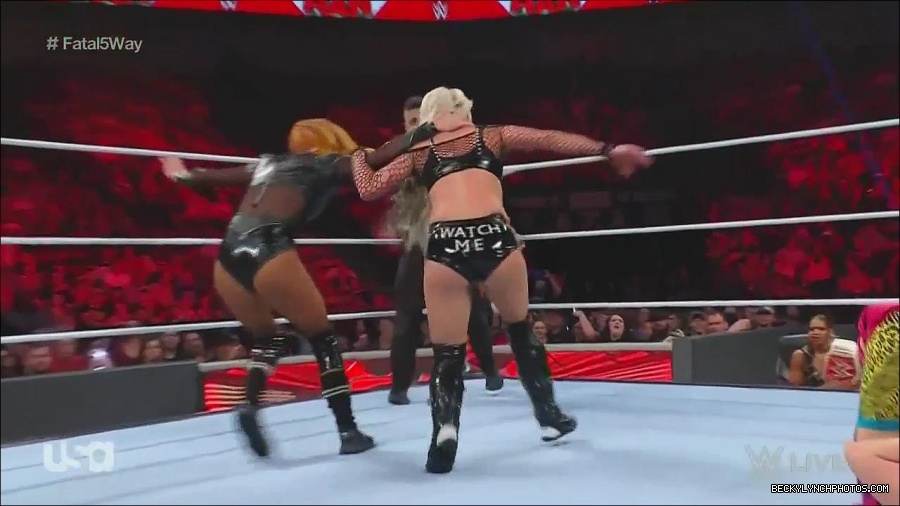WWE_Monday_Night_Raw_2022_06_20_720p_HDTV_x264-NWCHD_mp4_001125891.jpg