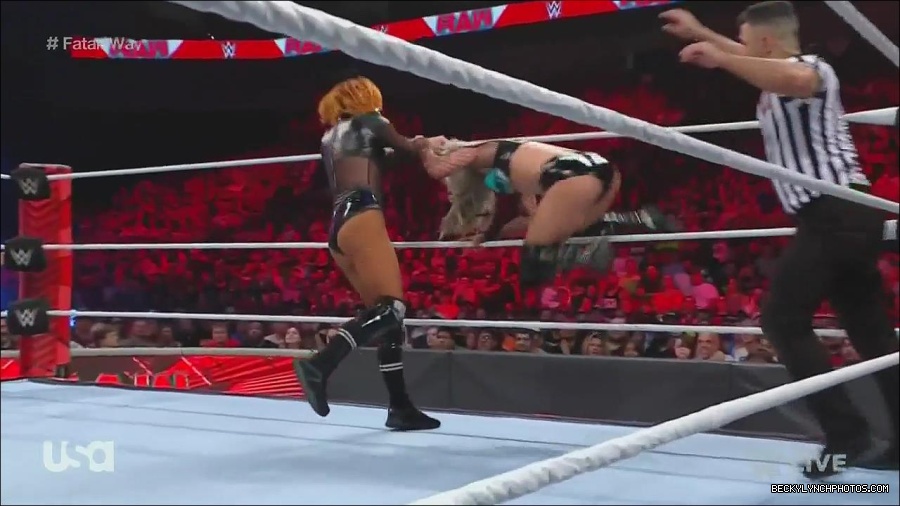 WWE_Monday_Night_Raw_2022_06_20_720p_HDTV_x264-NWCHD_mp4_001126692.jpg